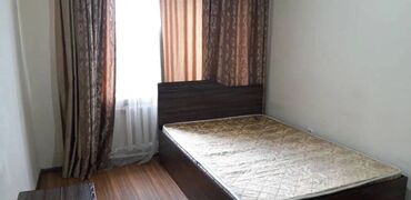 срочно продам квартиру в баку: 4 комнаты, 97 м², Индивидуалка, 3 этаж, Косметический ремонт