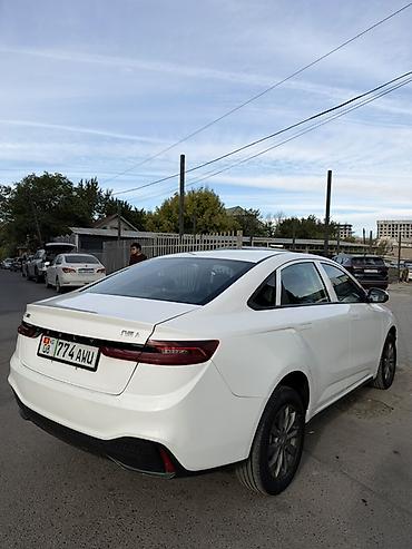 geely galaxy e5: Geely Geometry A: 2023 г., Автомат, Электромобиль, Седан — 7