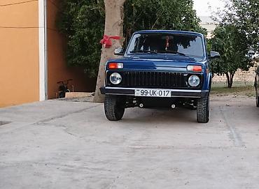 niva qapısı: VAZ (LADA) 4x4 Niva: 1.7 l | 2015 il Ofrouder/SUV — 1