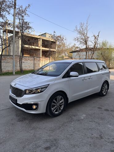 Kia: Kia Carnival: 2017 г., 2.2 л, Типтроник, Дизель, Минивэн