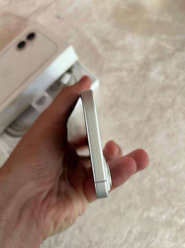 prodat iphone: IPhone 16, 128 GB, White Titanium, Barmaq izi, Simsiz şarj, Face ID — 5