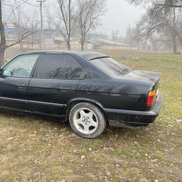 BMW: BMW 5 series: 1990 г., Механика, Седан — 11