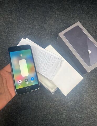 iohone 8: IPhone 8, 64 GB, Space Gray, Barmaq izi, Face ID