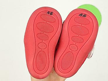 crocs elza: Kapcie 15 i mniejsze, Używany — 3