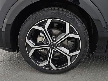 кияа 5: Kia Niro: 2022 г., 1.6 л, Автомат, Гибрид, Кроссовер — 4