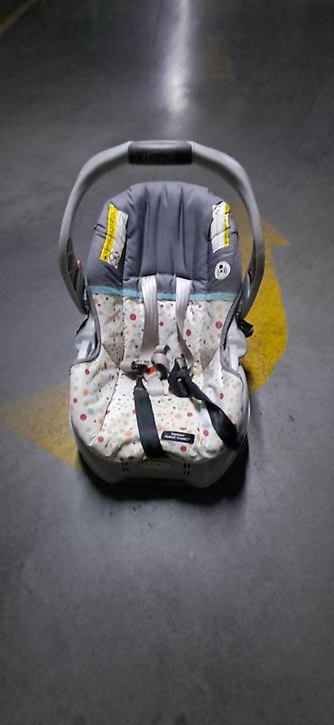 Автокресла: Graco SnugRide Classic Connect uşaq avtokreslosu (ABŞ) Orijinal Graco — 1