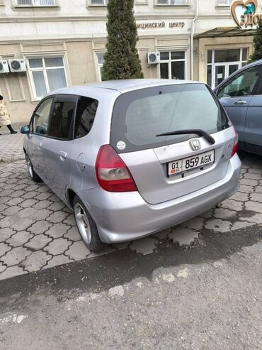 honda corolla: Honda Fit: 2002 г., 1.3 л, Вариатор, Бензин