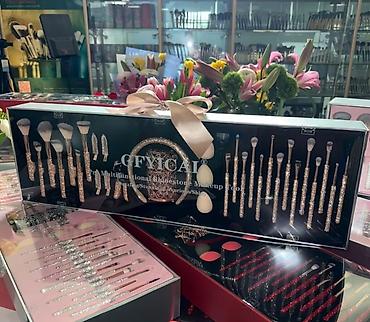 uz maska: Kosmetik dəst, >10 məhsul, Yeni, Pulsuz çatdırılma — 3