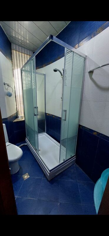 Duş kabinaları, arakəsmələr: Yeni Üstü açıq kabina, Künc üçün, Pulsuz çatdırılma — 9