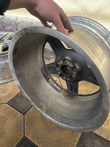 Диски: Диски R 19 Комплект, отверстий - 5, Б/у — 8