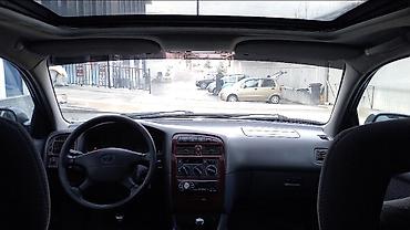 Toyota: Toyota Avensis: 2000 г., 2 л, Механика, Бензин, Седан — 6