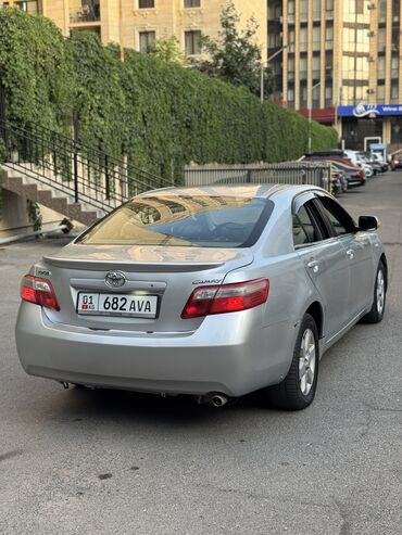 самая деловая машина: Toyota Camry: 2007 г., 2.4 л, Автомат, Бензин, Седан