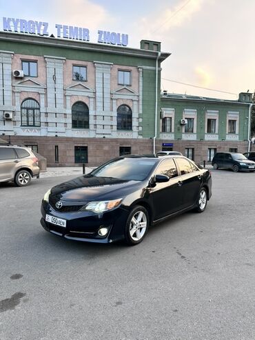 минивэн тойота 7 мест левый руль цена: Toyota Camry: 2014 г., 2.5 л, Автомат, Бензин, Седан