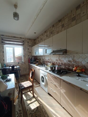 Həyət evləri və villaların satışı: Binəqədi qəs. 3 otaqlı, 100 kv. m -da lalafo.az — 10 Həyət evləri və villaların satışı: Binəqədi qəs. 3 otaqlı, 100 kv. m — 10