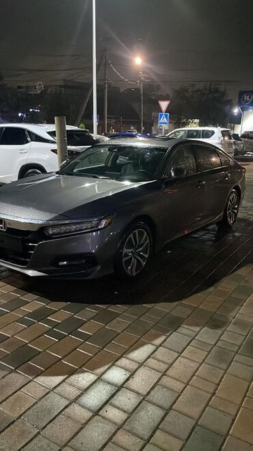 Honda: Honda Accord: 2019 г., 2 л, Вариатор, Гибрид, Седан