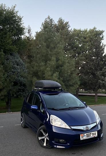 crv 2: Honda Fit: 2009 г., 1.5 л, Автомат, Бензин, Хэтчбэк — 3