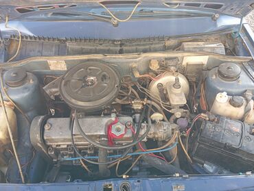 VAZ (LADA): Vaz 2108 gorduyi kimdi karopka 2 den atir 015 karopkasdi mator 015 di — 9