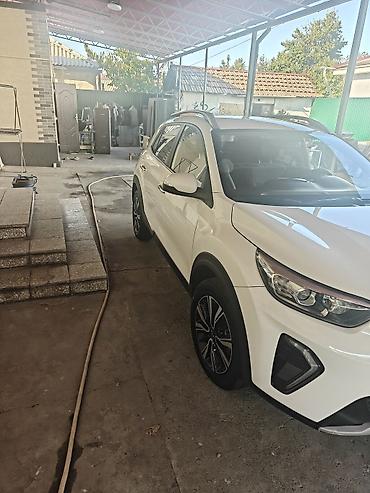 arizzo 8: Kia Stonic: 2020 г., 1.4 л, Автомат, Газ, Кроссовер — 2