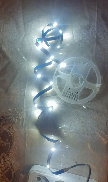 Dekorativ divar panelləri: 6500 k 12 V 1 Metr Uyğun 12 v lıq adaptor istifadə edilməsi