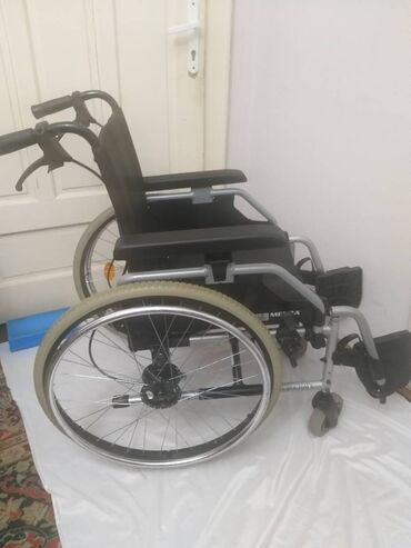 Invalidska kolica: Nemacka aluminijumska invalidska kolica poznate marke MEYRA, noviji — 5