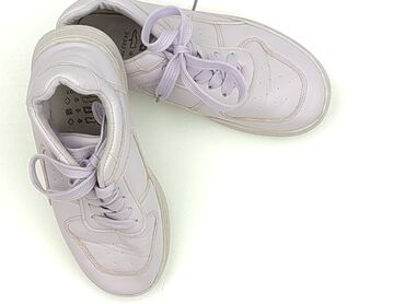 Sport shoes 34, Used