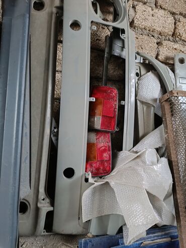 Digər avtomobil ehtiyat hissələri: Məhsul: Avtomobil ehtiyat hissələri toplusu Təsvir: - Qapı komplekti — 11