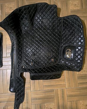 кутуча: Комплект автомобильных ковриков для Toyota RAV4. 9 г.г. - Тип — 4