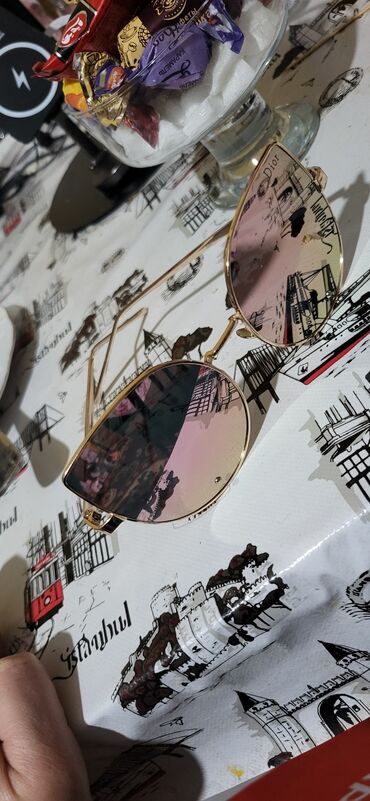 Eynəklər: Gün eynəyi, Ray-Ban, Yeni — 18