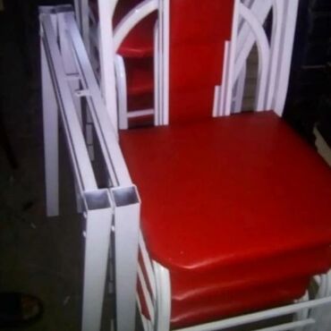 Masa və oturacaq dəstləri: Qonaq otağı üçün, Yeni, Açılmayan, Dördbucaq masa, 2 stul — 24