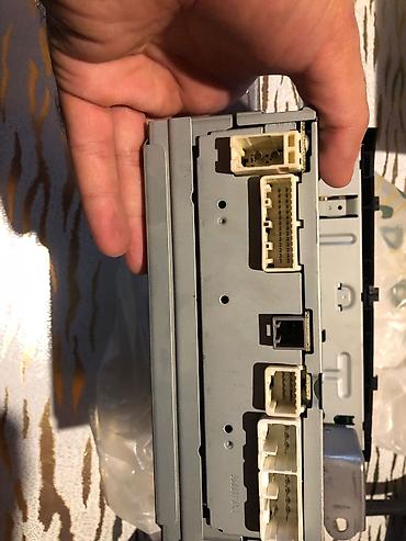 ipgone 1: Toyota orijinal maqnitola baş bloku (OEM head unit) Xüsusiyyətlər: - — 4
