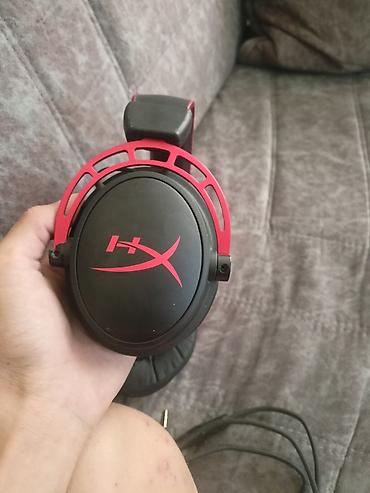 jbl quantum 100: Игровые проводные наушники HyperX (серия Cloud) - Полноразмерная — 1