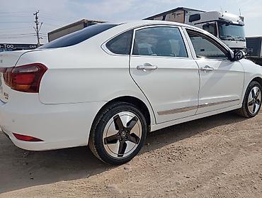 cdi 270: Dongfeng Aeolus E70: 2022 г., 2 л, Автомат, Электромобиль, Седан — 10