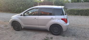 срочно продать машину: Toyota ist: 2003 г., 1.5 л, Автоматтык, Бензин