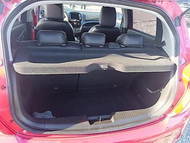 Chevrolet: Chevrolet Spark: 2019 г., 1 л, Вариатор, Бензин, Хэтчбэк — 12