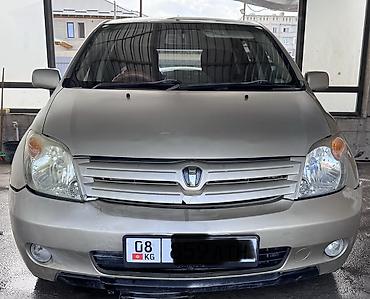 e klass: Toyota Ist: 2003 г., 1.5 л, Автомат, Бензин, Хэтчбэк — 1