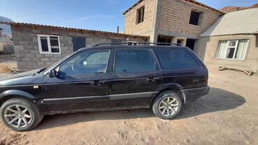 Volkswagen: Volkswagen Passat Variant: 1992 г., 1.8 л, Механика, Бензин, Универсал — 2