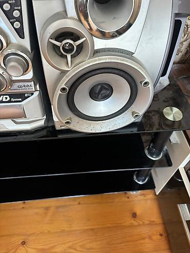 kredit pul elektronika: LG və Samsung LCD monitorlar + ev audio sistemi - Monitorlar: 2 ədəd — 3