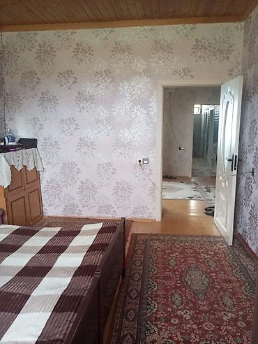 Həyət evləri və villaların satışı: Satılır: həyət evi - Tikili: 1 mərtəbəli, bütöv birmərtəbə plan — 13
