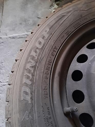 15 disk type 1: Комплект зимних шин Dunlop на штампованных дисках - Размер: 195/65 — 4