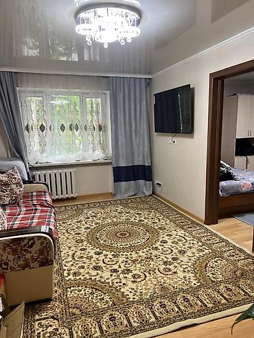 Продажа квартир: 2 комнаты, 43 м², Индивидуалка, 2 этаж, Старый ремонт — 1