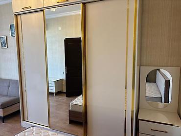 kapsul ev: İcarəyə verilir 1 otaqlı yeni tikili 45 m², İnşaatçılar m. 600 AZN/ay — 1