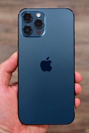Apple iPhone: IPhone 12 Pro, Б/у, 128 ГБ, Голубой, Чехол, 81 %