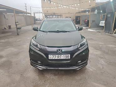 Honda: Honda HR-V: 1.5 l | 2014 il Krossover — 4