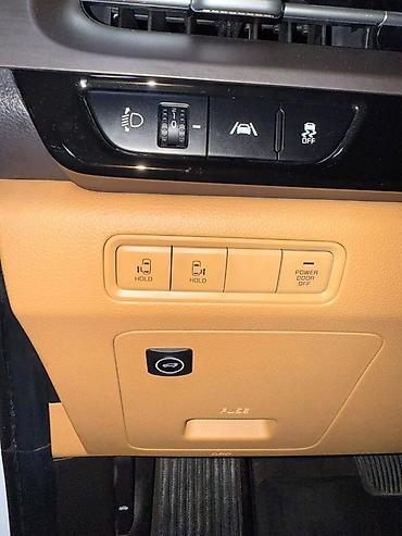 карина э: Kia Carnival: 2021 г., Минивэн — 10