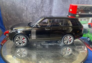 Avtomobil modelləri: Коллекционная модель Range Rover Sv Autobiography Dynamic black 2017 — 11