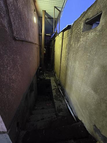 Продажа коттеджей и домов: Продаю дом с продуманной планировкой и качественной отделкой. - — 10