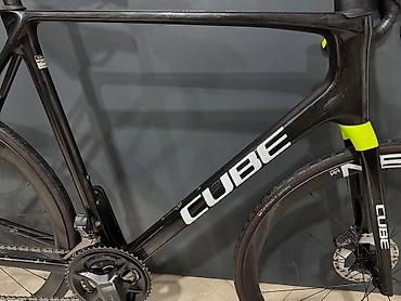 Şosse velosipedləri: CUBE karbon yol velosipedi - Çərçivə və çəngəl: yüngül karbon — 7