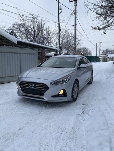 Hyundai: Hyundai Sonata: 2018 г., 2 л, Типтроник, Газ, Седан