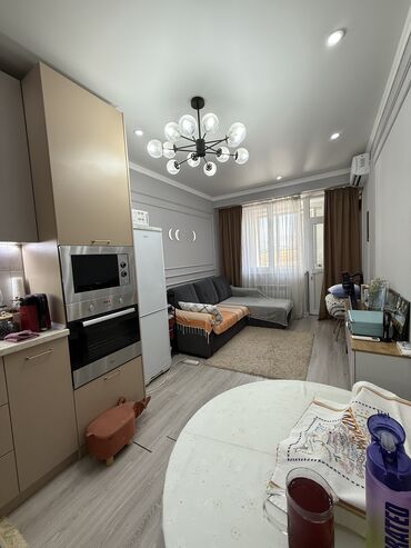 дом или квартира в бишкеке в аренду: 1 бөлмө, 48 кв. м, Элитка, 4 кабат, Евроремонт