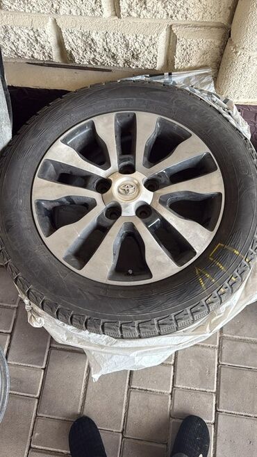 разноширокая резина: Колеса в сборе 275 / 55 / R 20, Зима, Б/у, Комплект, Литые, отверстий - 5